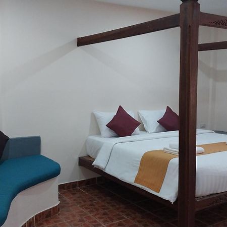 Pandora Cafe Hotel Pantai Chaweng Luaran gambar